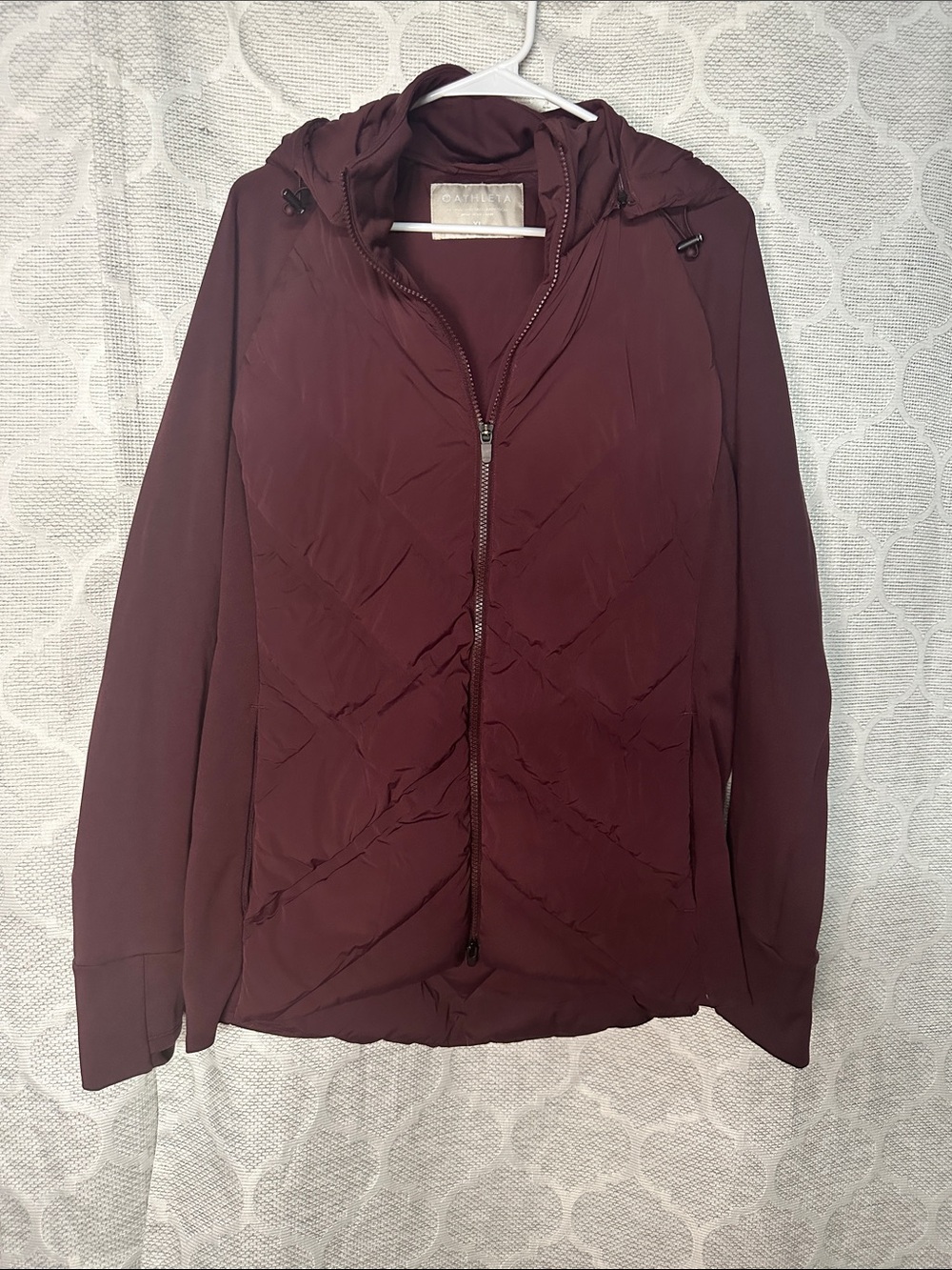Athleta Inlet Down Jacket Women's Size XL Burgundy Mixed Media Hooded Puffer